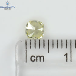 0.36 CT クッション シェイプ ナチュラル ルース ダイヤモンド イエロー カラー SI1 クラリティ (4.22 MM)