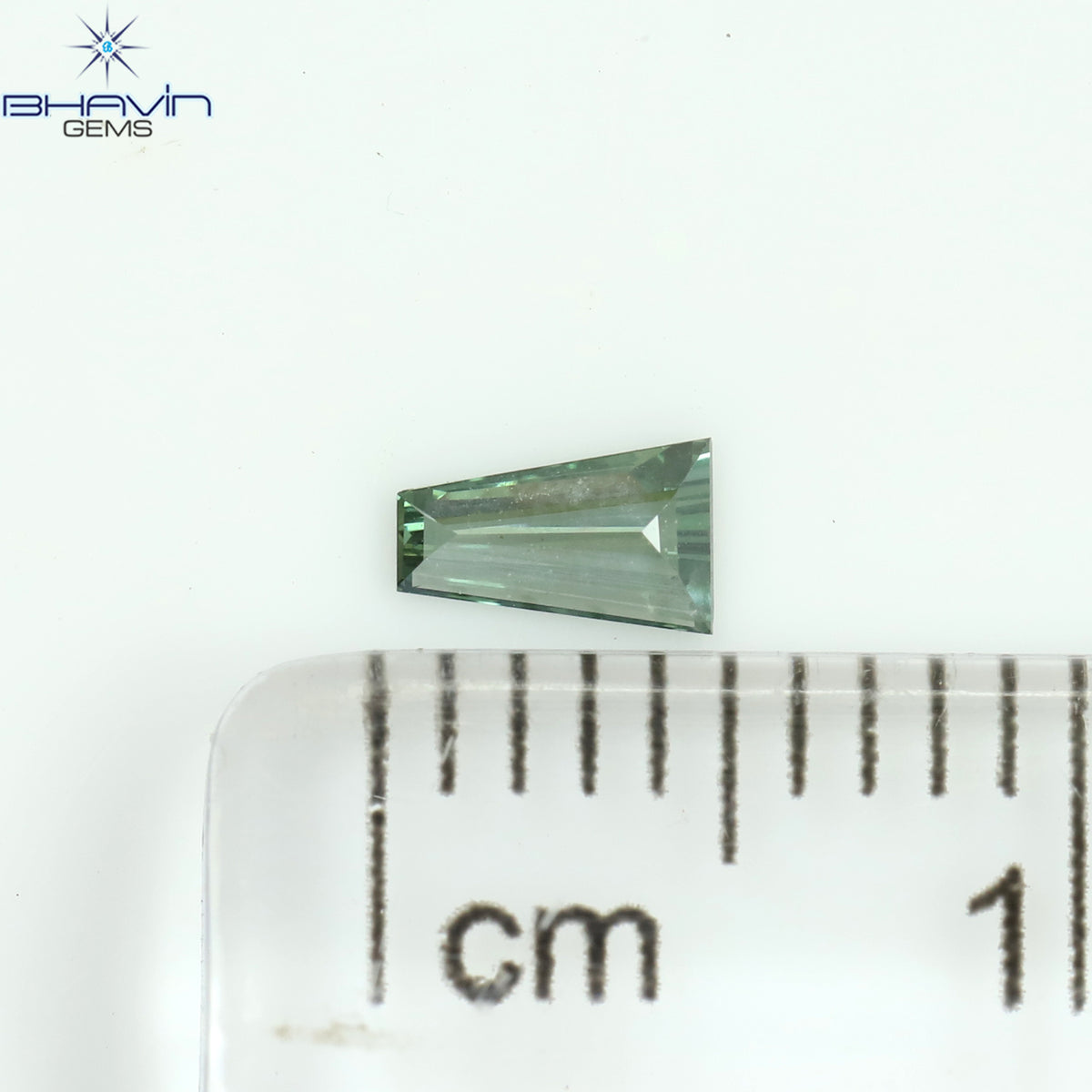 0.11 CT Natural Baguette Diamond Enhanced Green Color Clarity VS2 (4.45 MM)