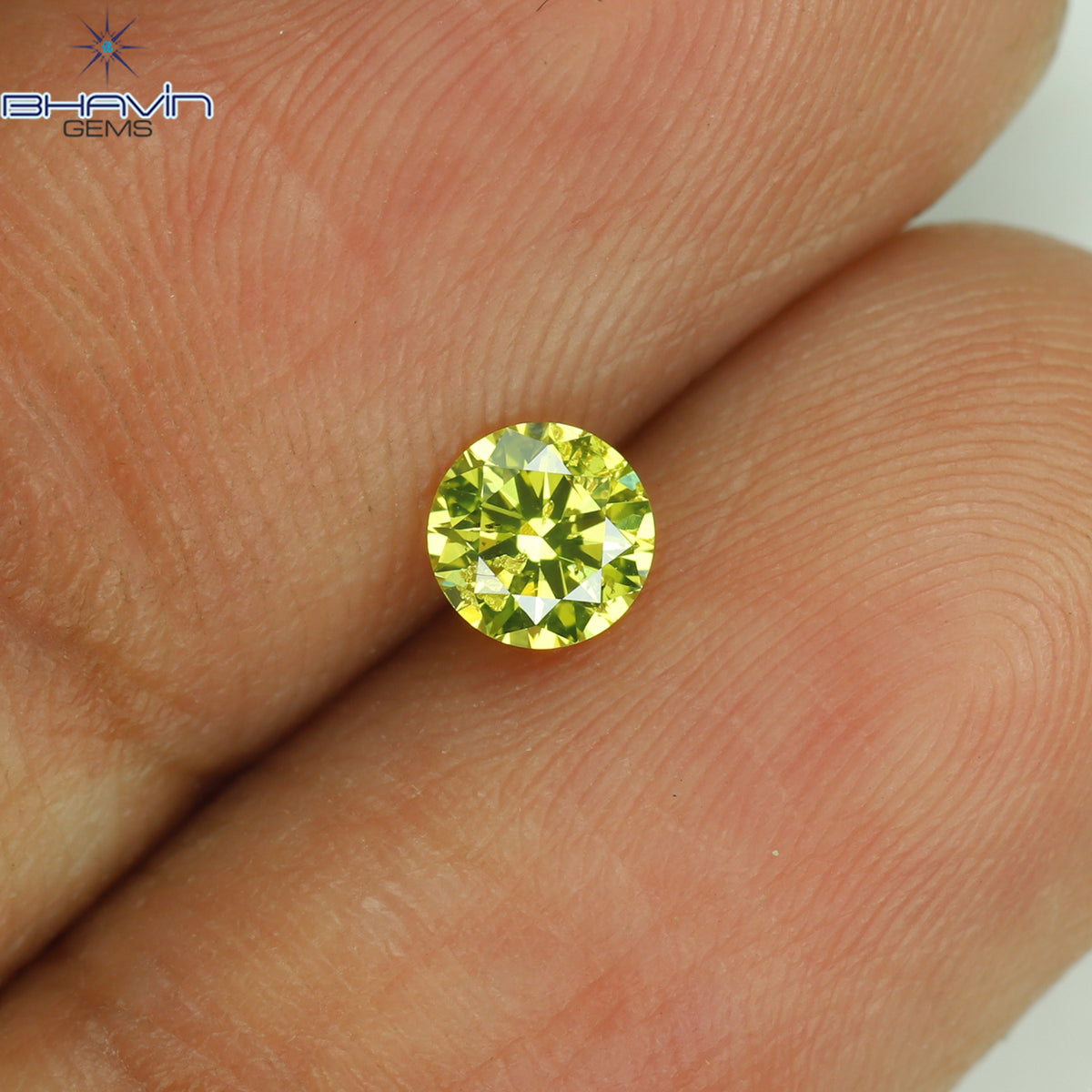 0.26 CT Natural Round Diamond Enhanced Greenish Yellow Color Clarity SI1 (4.11 MM)