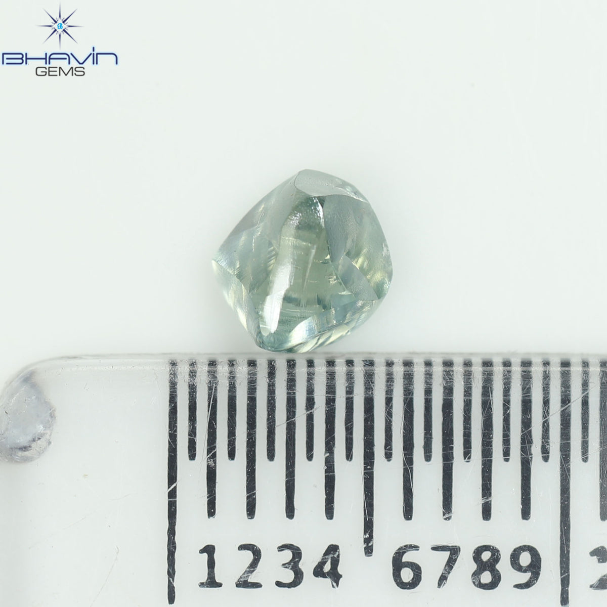 0.57 CT Rough Natural Diamond Enhanced Greenish Blue Color Clarity VS2 (4.54 MM)