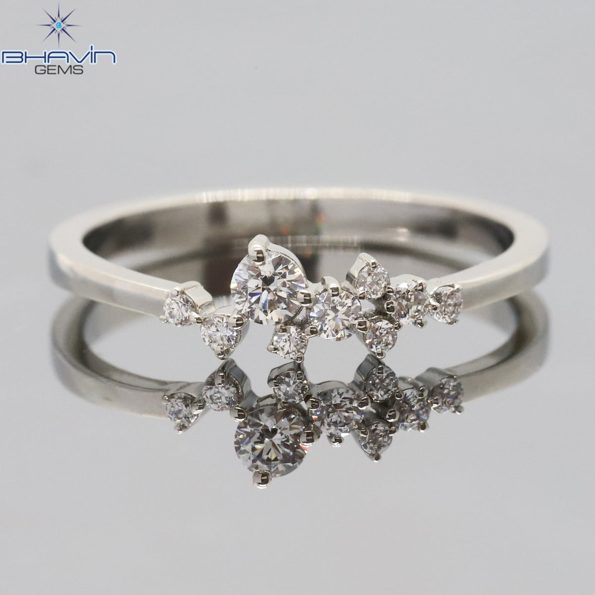 Timeless Curve Ring in Natural Diamond Beauty