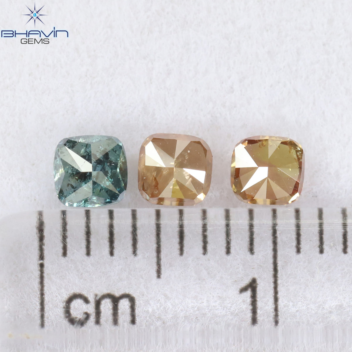 0.56 CT/3 Pcs Natural Cushion Diamond Enhanced Pink Blue Color Clarity I2 (3.18 MM)