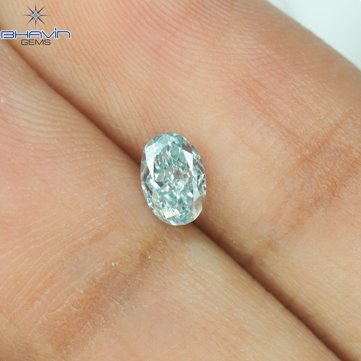 0.37 CT オーバル シェイプ ナチュラル ダイヤモンド グリーンがかったブルー カラー SI1 クラリティ (5.36 MM)
