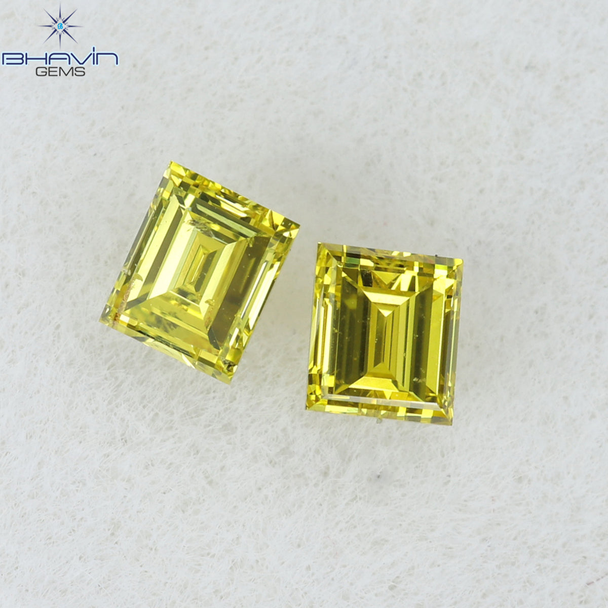 0.22 CT/2 Pcs Natural Square Cut Diamond Enhanced Yellow Color Clarity VS2 (2.69 MM)