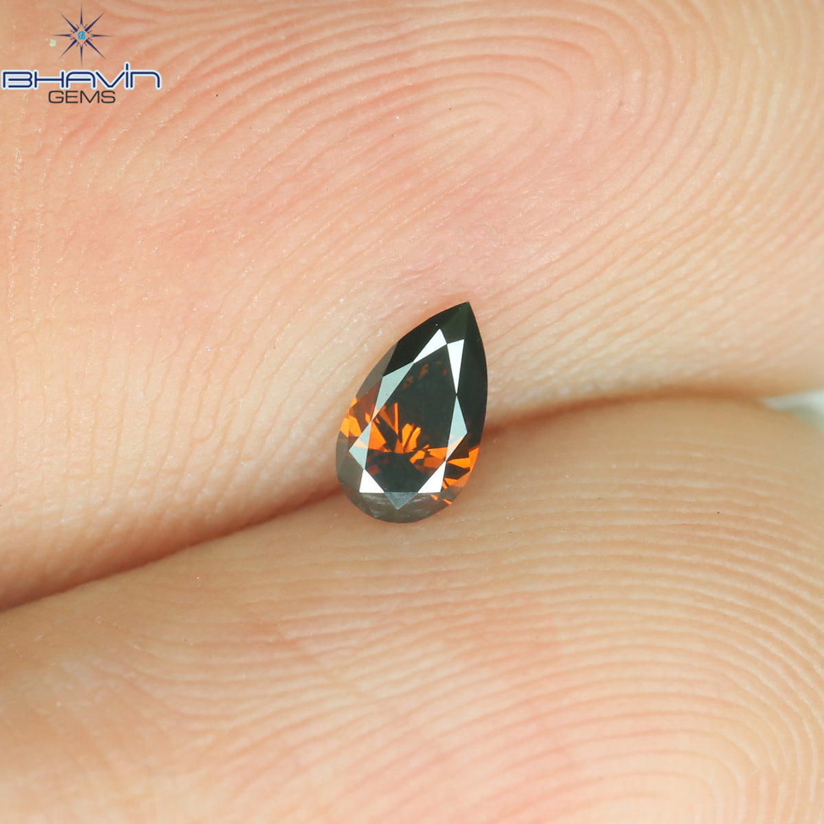 0.11 CT ペアー ダイヤモンド コニャック カラー クラリティ VS1 (4.30 MM)