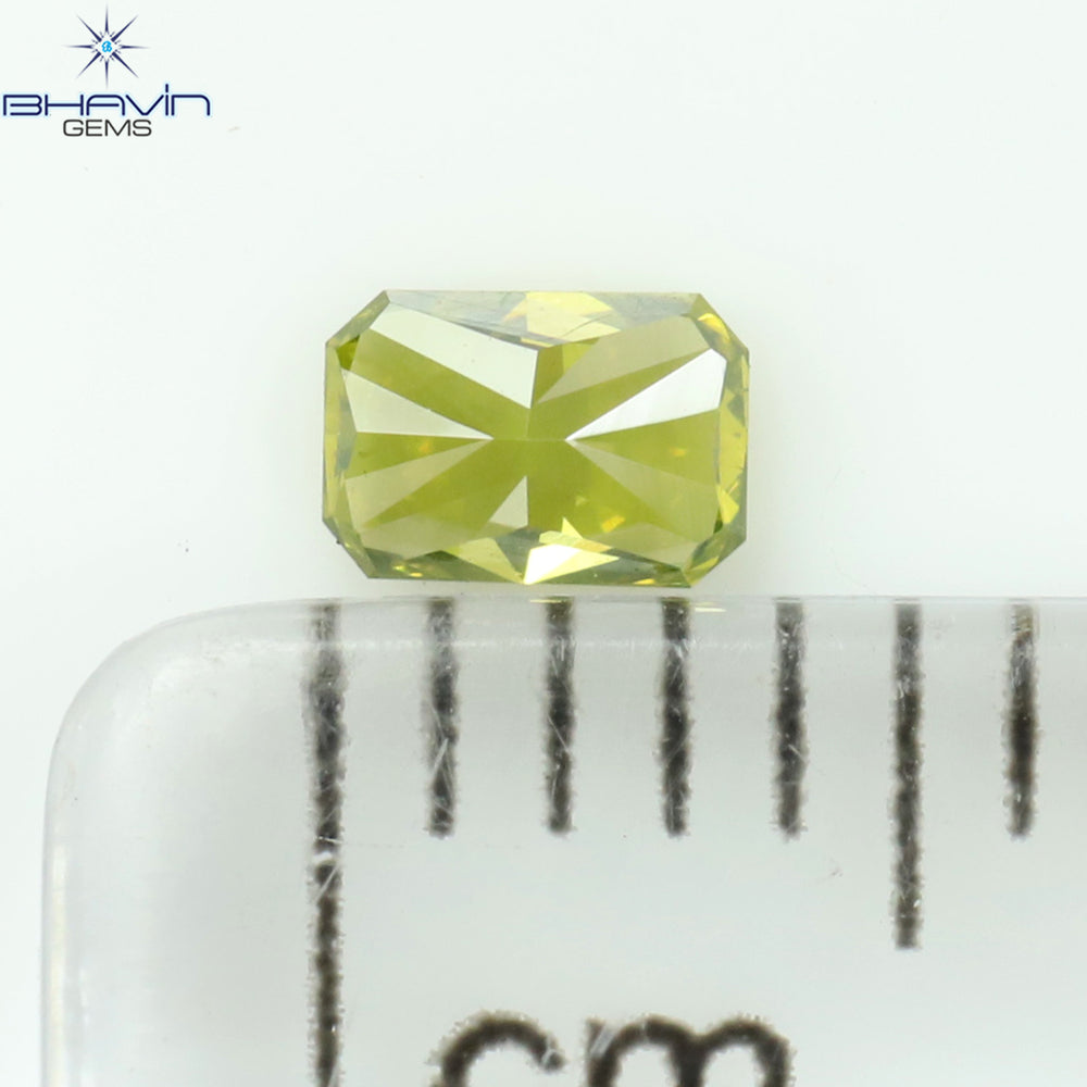 0.35 CT エメラルド シェイプ ナチュラル ダイヤモンド グリーン カラー VS2 クラリティ (4.88 MM)