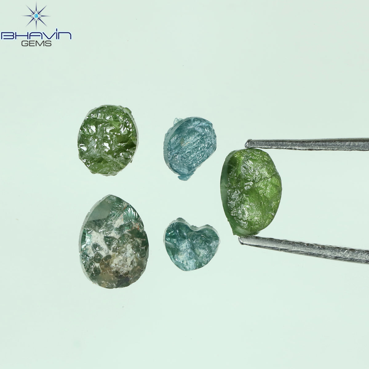 1.05 CT、ノーカット ポルキ シェイプ、天然ダイヤモンド、ブルー カラー、I3 クラリティ (5.42 MM)