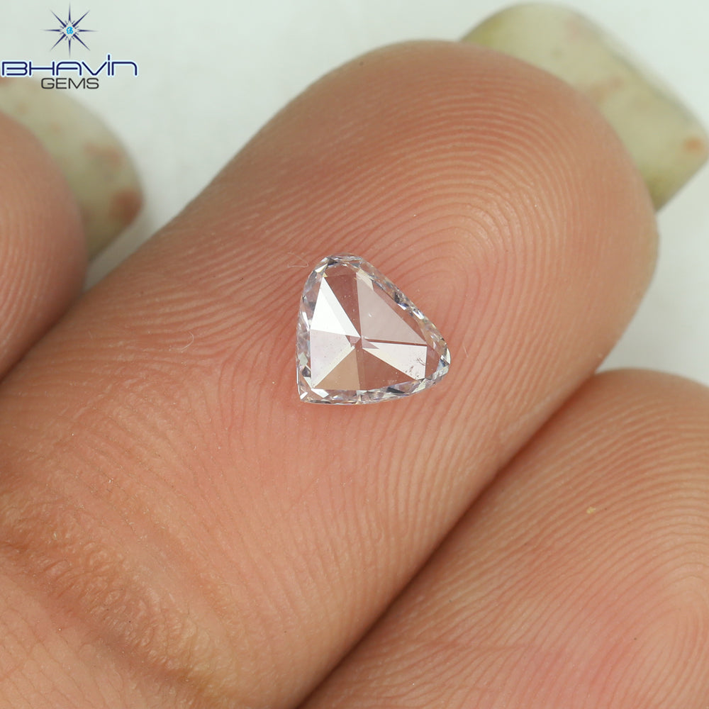 0.26 CT Heart Shape Natural Diamond Pink Color VS2 Clarity (5.38 MM)