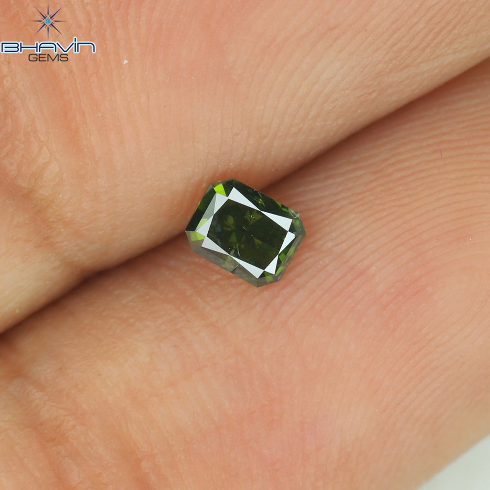 0.22 CT Radiant Shape Natural Diamond Green Color SI1 Clarity (3.88 MM)