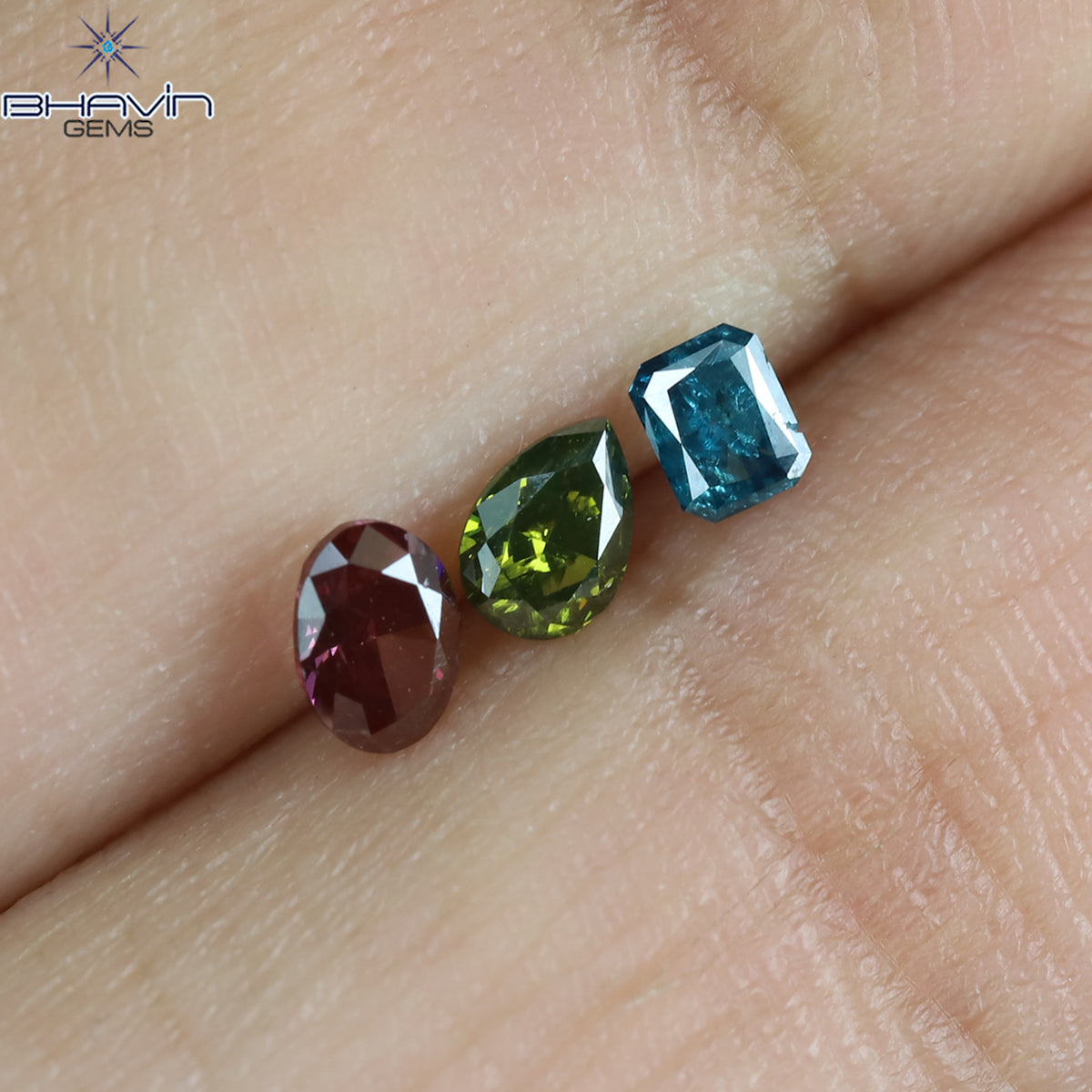 0.39 CT/3 Pcs Natural Mix Diamond Enhanced Pink Green Blue Color Clarity VS-I1 (3.85 MM)