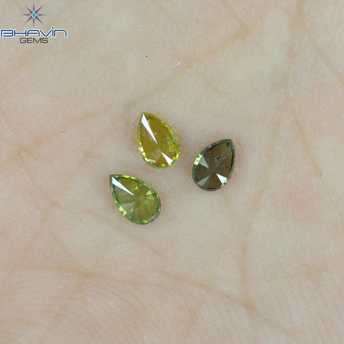 0.41 CT/3 Pcs Natural Pear Diamond Enhanced Green Yellow Color Clarity SI (4.21 MM)