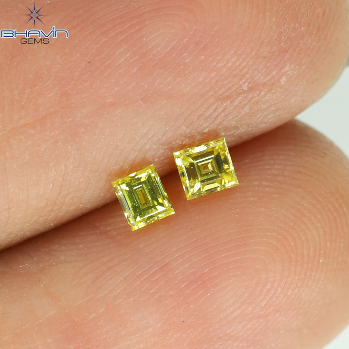 0.21 CT/2 Pcs Natural Square Cut Diamond Enhanced Yellow Color Clarity VS1 (2.62 MM)