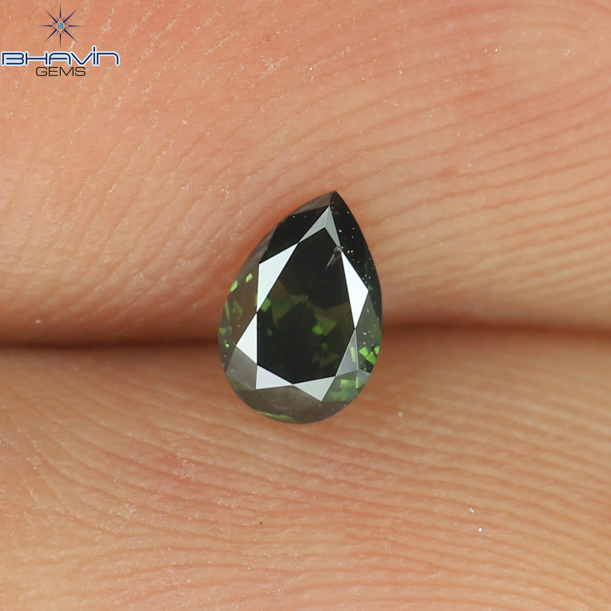 0.17 CT ペアシェイプ ナチュラル ダイヤモンド グリーン カラー VS2 クラリティ (4.27 MM)