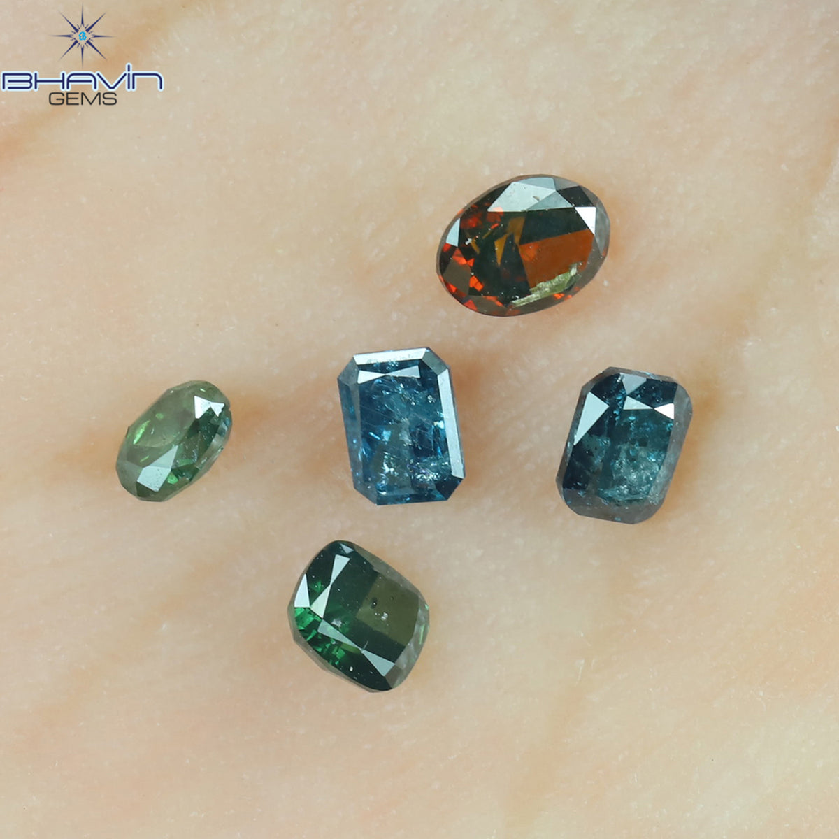 0.81 CT/5 Pcs Natural Mix Diamond Enhanced Mix Color Clarity SI-I2 (4.10 MM)