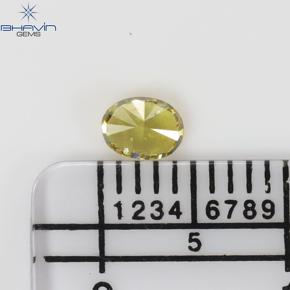 0.27 CT オーバル シェイプ ナチュラル ダイヤモンド イエロー カラー SI1 クラリティ (4.42 MM)
