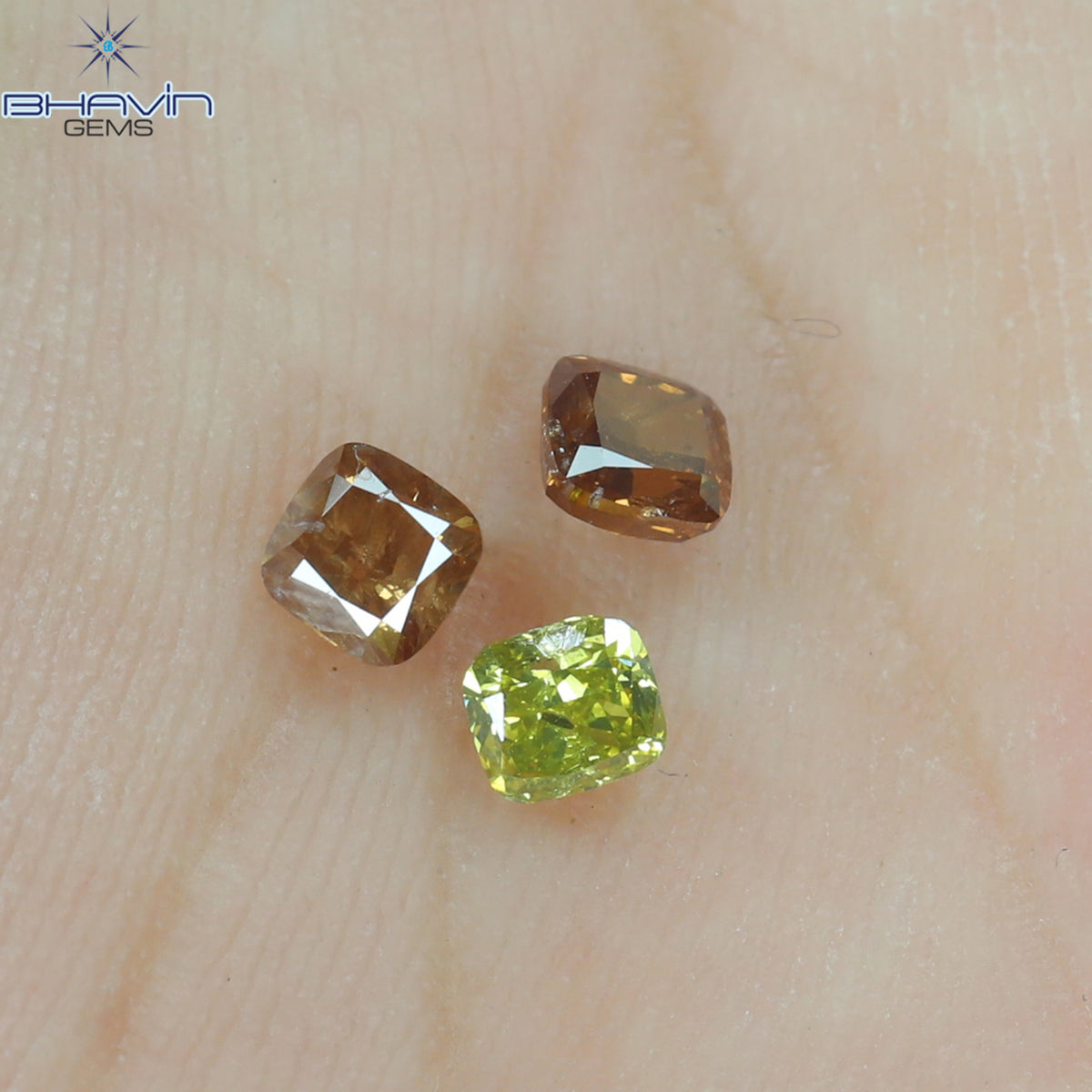 0.65 CT/3 Pcs Natural Cushion Diamond Enhanced Pink Yellow Color Clarity SI2 (3.45 MM)