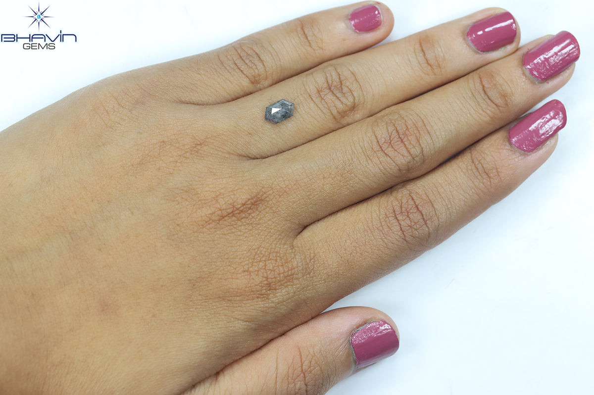 0.72 CT 六角形 天然ルース ダイヤモンド ソルト アンド ペッパー カラー I3 クラリティ (7.84 MM)