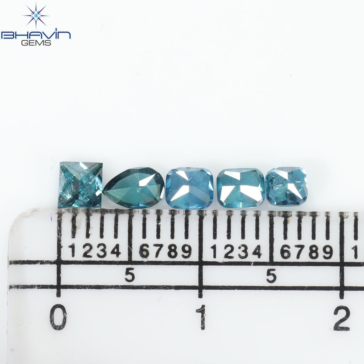 0.96 CT/5 ピース ミックス シェイプ ナチュラル ダイヤモンド ブルー カラー I2 クラリティ (4.40 MM)