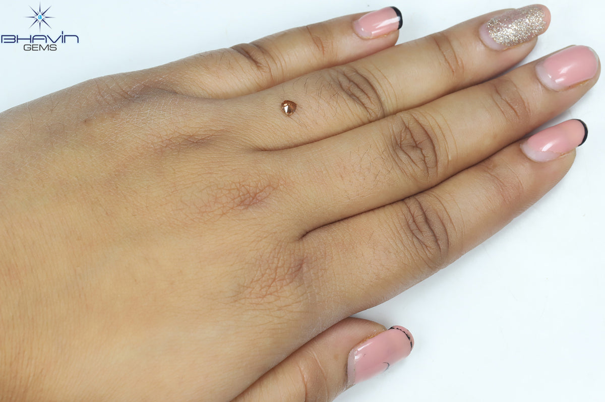 0.19 CT Natural Heart Diamond Enhanced Pink Color Clarity VS2 (3.78 MM)