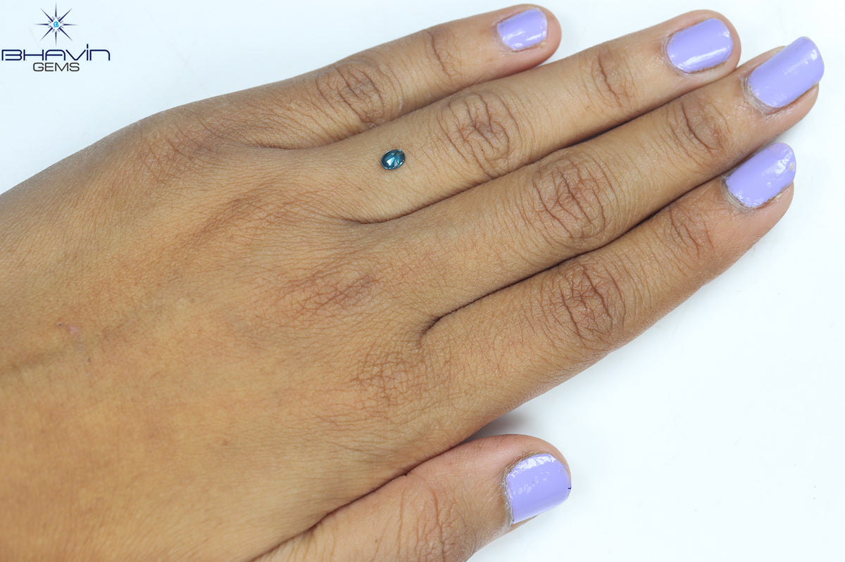 0.24 CT オーバル シェイプ ナチュラル ダイヤモンド ブルー カラー VS2 クラリティ (4.29 MM)