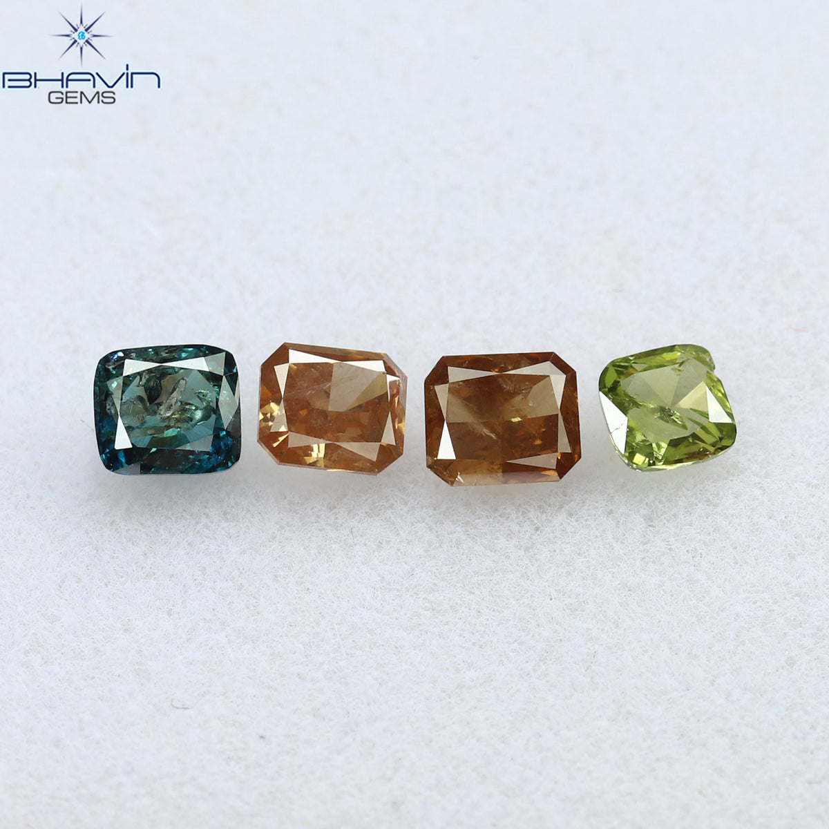 0.57 CT/4 Pcs Natural Cushion Diamond Enhanced Mix Fancy Color Clarity SI2 (3.44 MM)