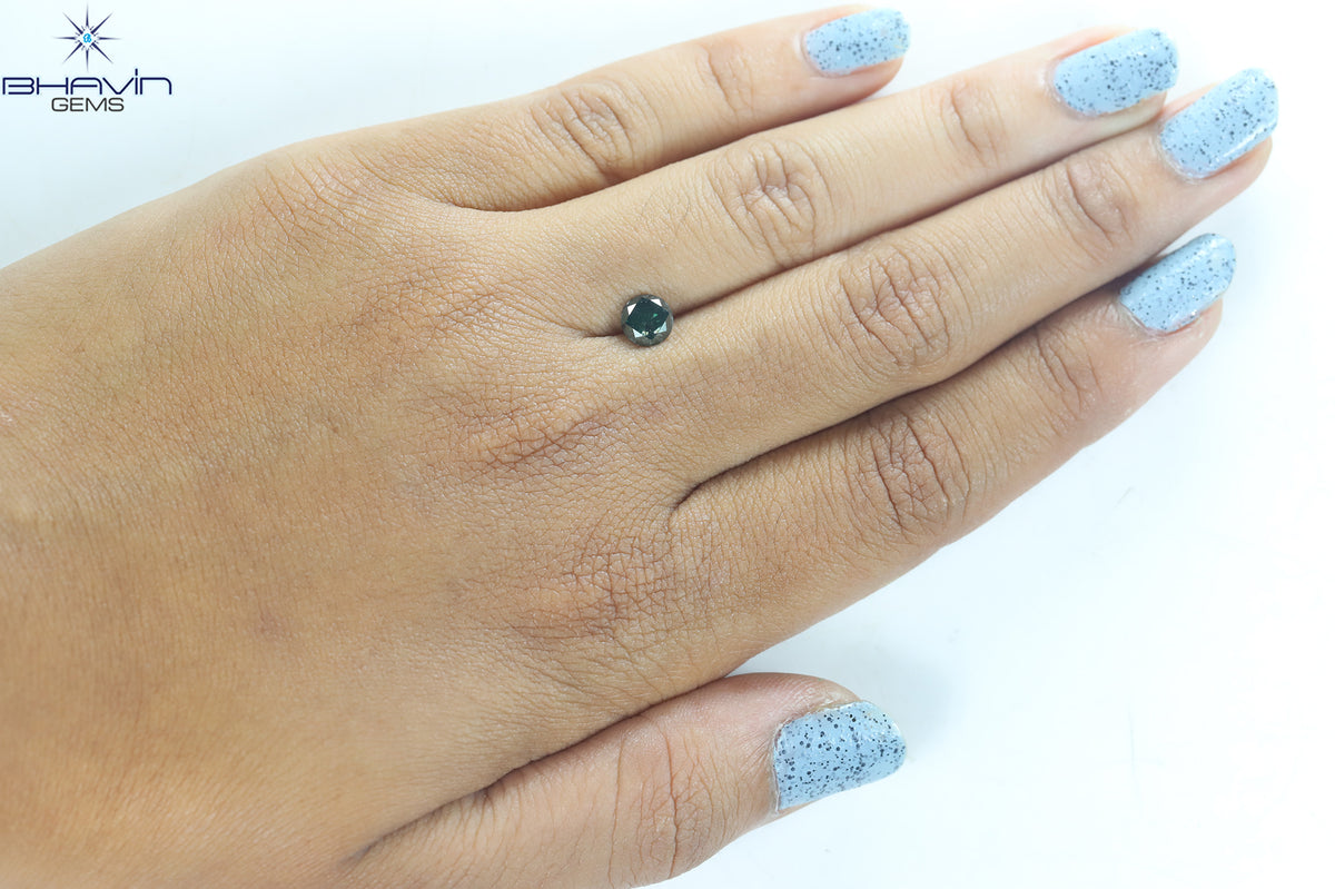 0.85 CT Natural Round Diamond Enhanced Blue Color Clarity I3 (5.67 MM)