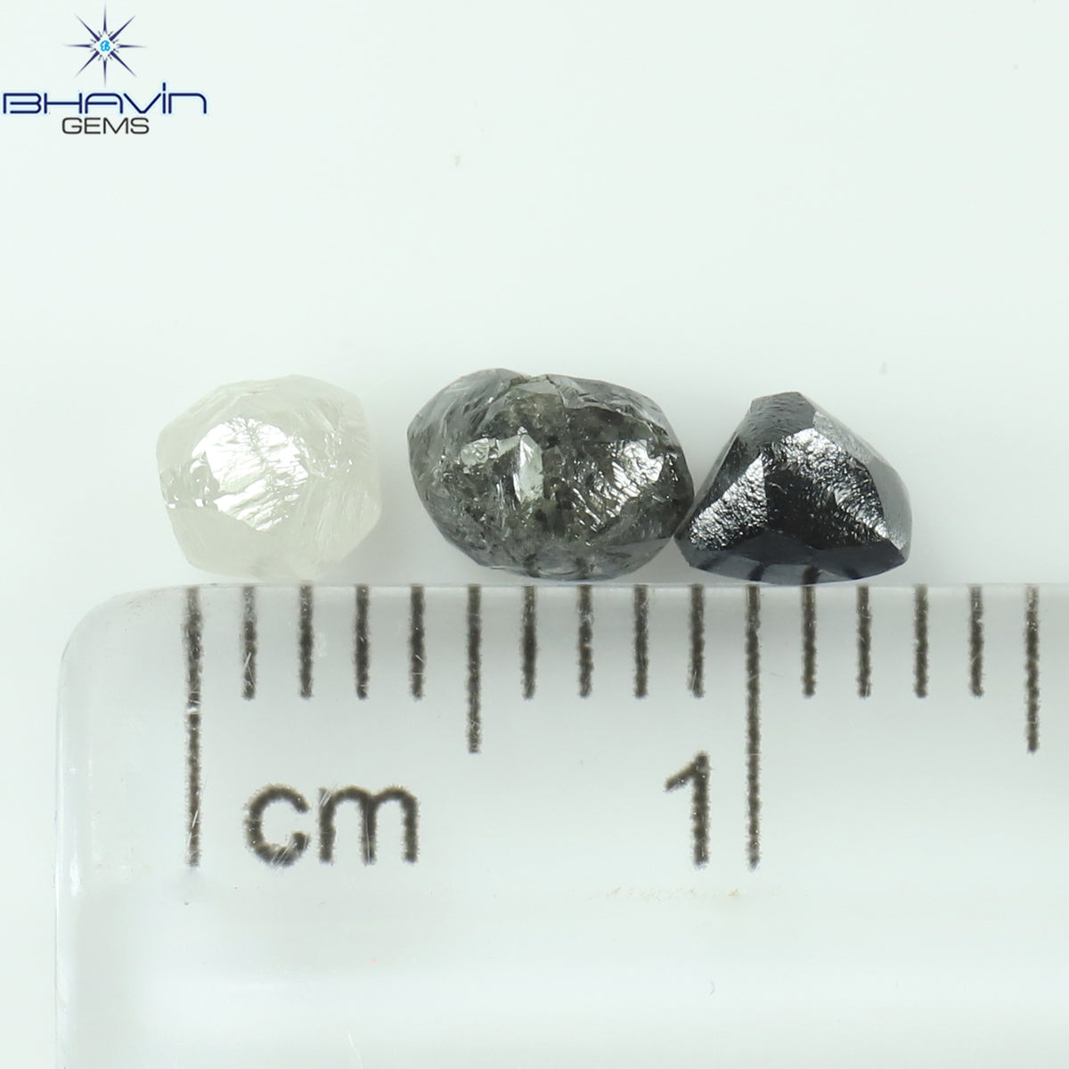 1.68 CT/3 Pcs Natural Rough Diamond Black & White Color Clarity I3 (5.24 MM)