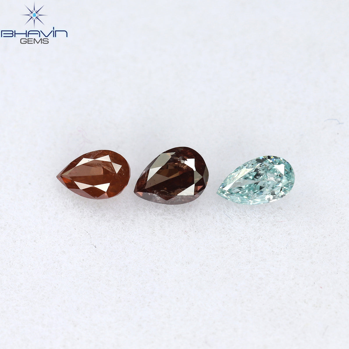 0.32 CT/3 Pcs Natural Pear Diamond Enhanced Pink Color Clarity SI1 (3.80 MM)
