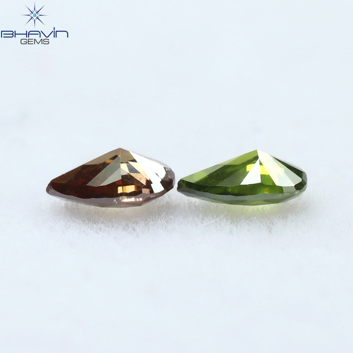 0.21 CT/2 ピース ペアシェイプ ナチュラル ダイヤモンド ミックス カラー VS2 クラリティ (3.85 MM)