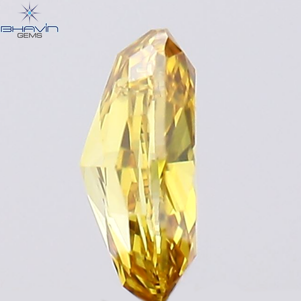 0.21 CT オーバルシェイプ ナチュラル ダイヤモンド オレンジ色 VS1 クラリティ (3.96 MM)
