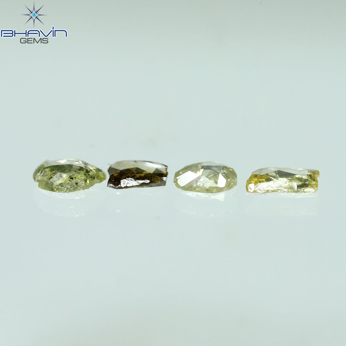 0.51 CT/4 ピース ローズカット ポルキ シェイプ ナチュラル ダイヤモンド ファンシー カラー I2 クラリティ (4.76 MM)