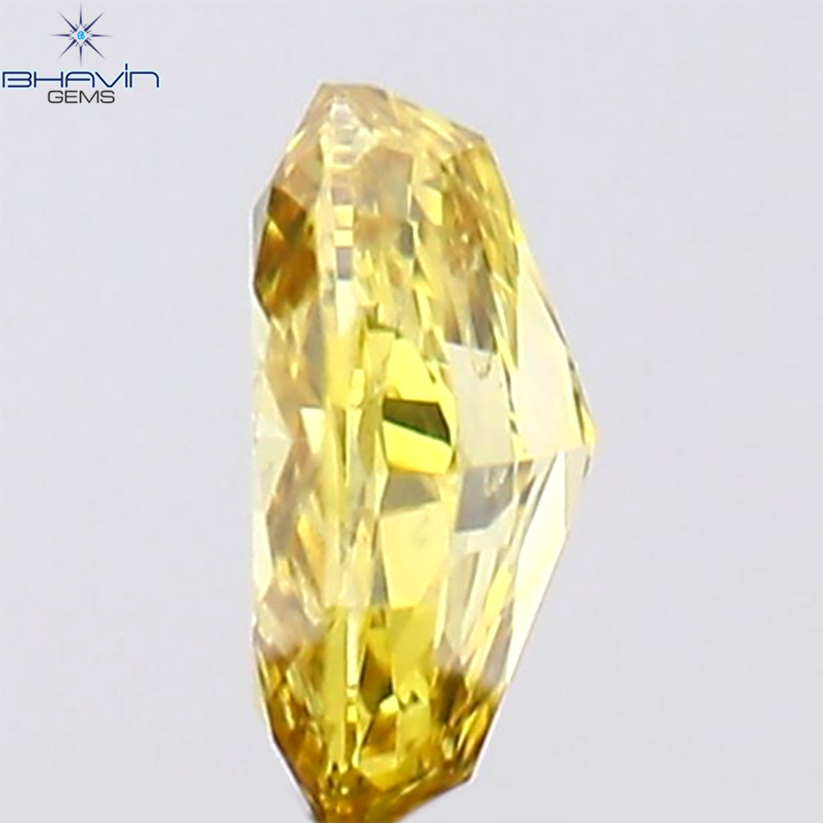 0.21 CT オーバルシェイプ ナチュラル ダイヤモンド オレンジ色 VS1 クラリティ (3.96 MM)
