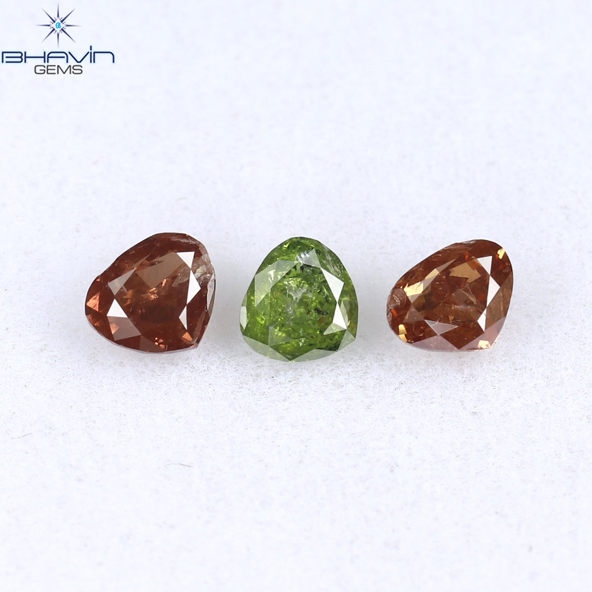 0.51 CT/3 ピース ハートシェイプ エンハンスト ピンク グリーン カラー ナチュラル ルース ダイヤモンド I1 クラリティ (3.20 MM)