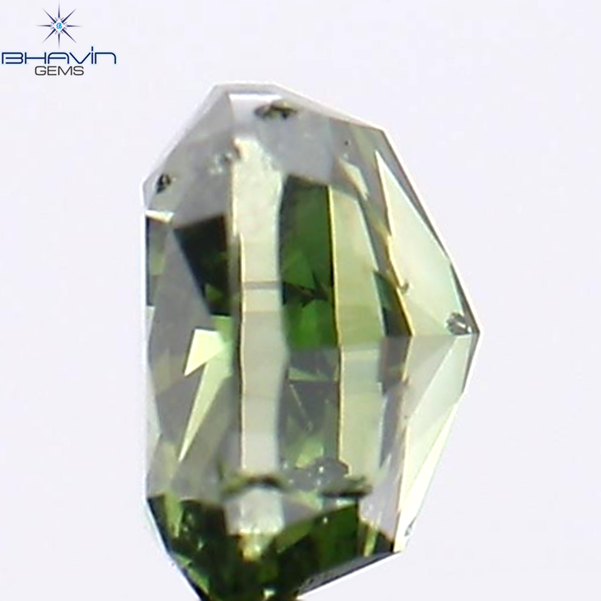 0.28 CT クッション シェイプ ナチュラル ルース ダイヤモンド 強化グリーン カラー SI2 クラリティ (3.68 MM)