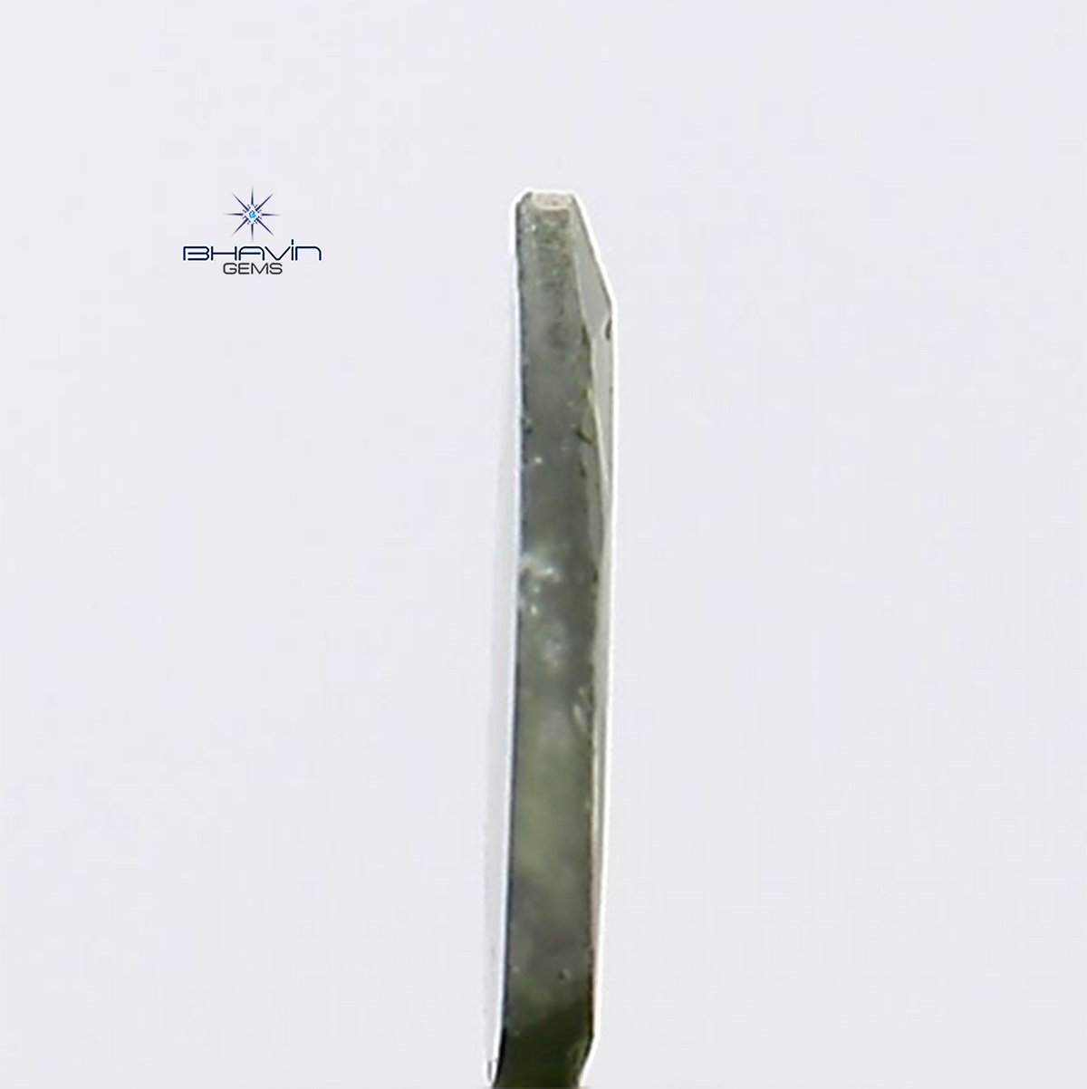 0.23 CT ペアシェイプ ナチュラル ダイヤモンド グリーン カラー I2 クラリティ (6.27 MM)