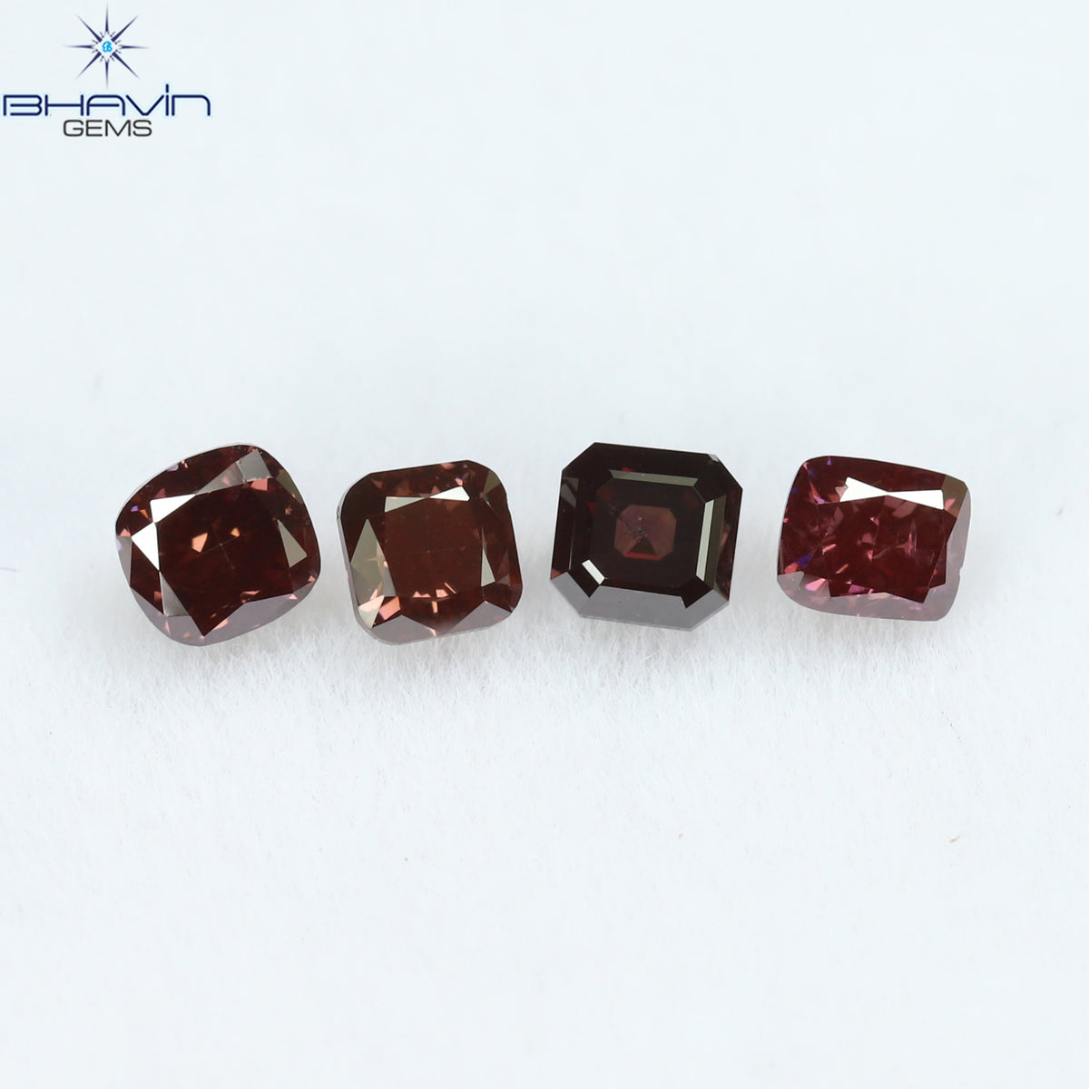 0.70 CT/4 Pcs Natural Cushion Diamond Enhanced Pink Color Clarity VS2 (3.06 MM)