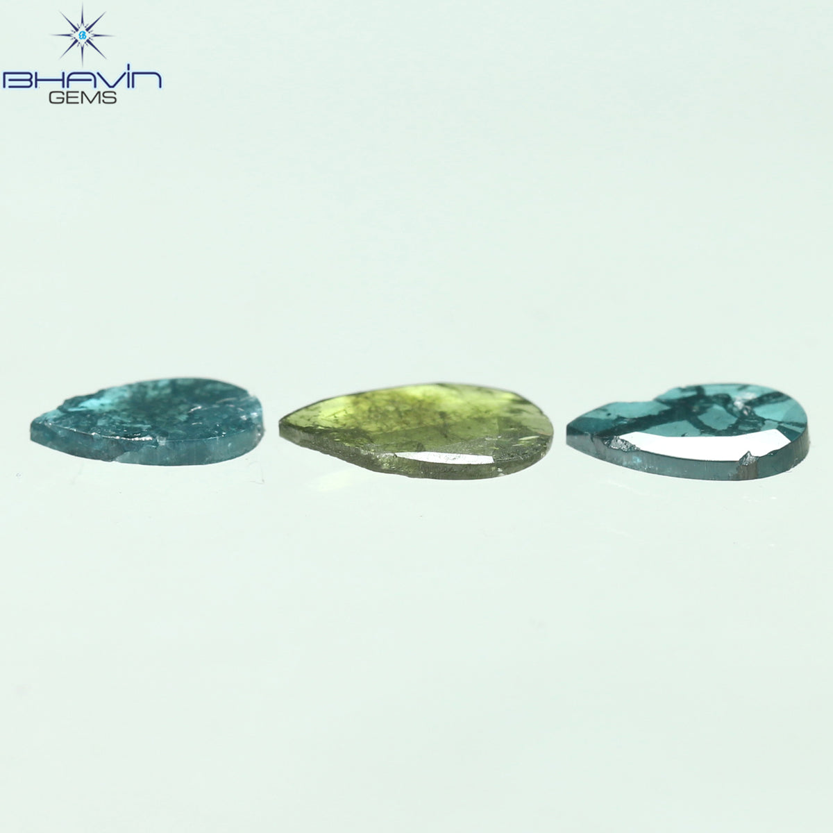 0.71 CT/3 ピース ペアシェイプ ナチュラル ダイヤモンド グリーン ブルー カラー I3 クラリティ (7.04 MM)