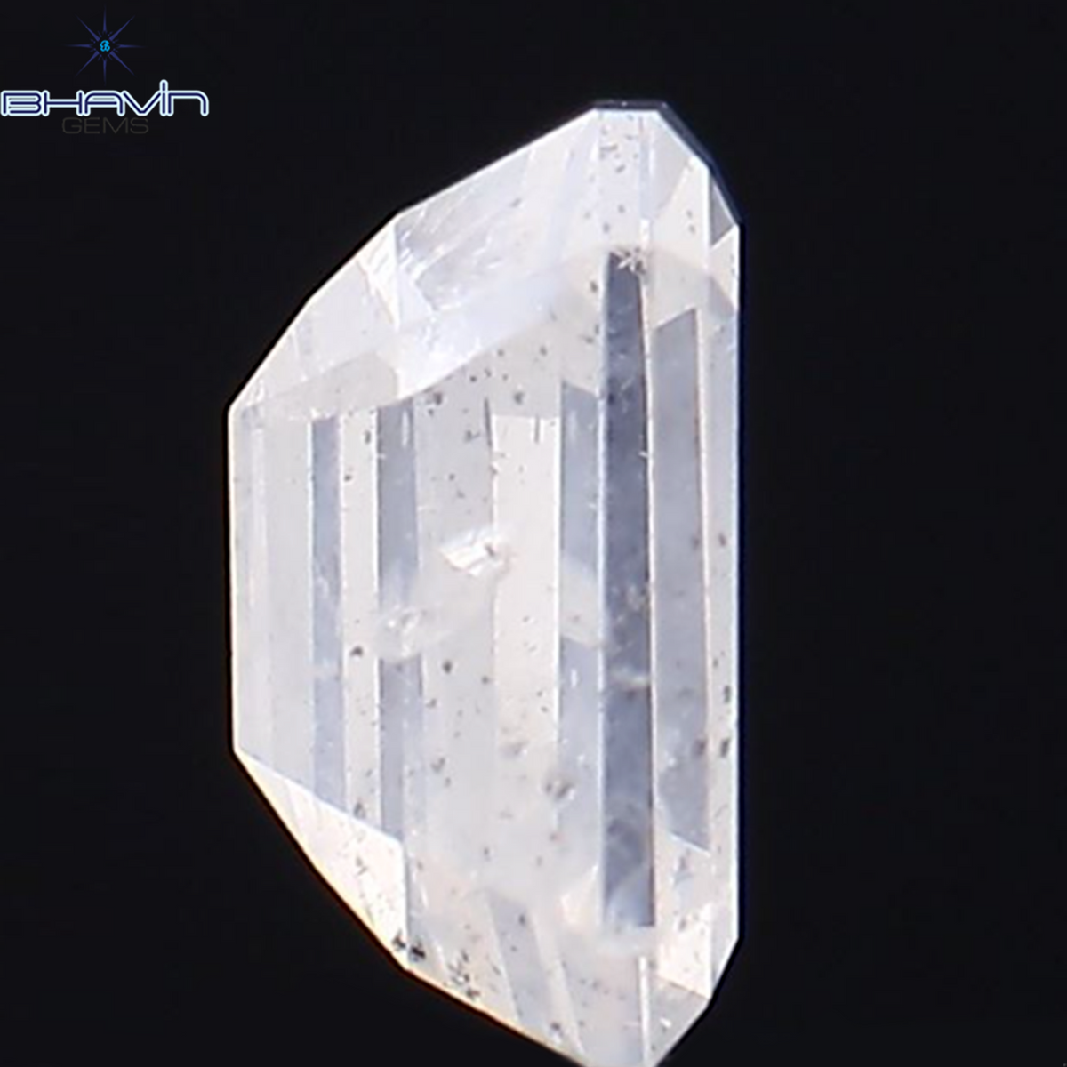 0.21 CT エメラルド シェイプ ナチュラル ダイヤモンド オレンジ色 VS2 クラリティ (3.86 MM)
