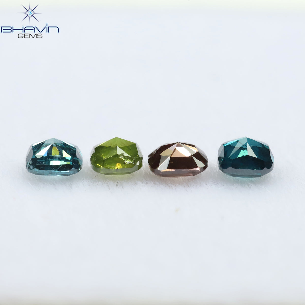 0.42 CT/4 Pcs Natural Cushion Diamond Enhanced Mix Fancy Color Clarity SI1 (2.72 MM)