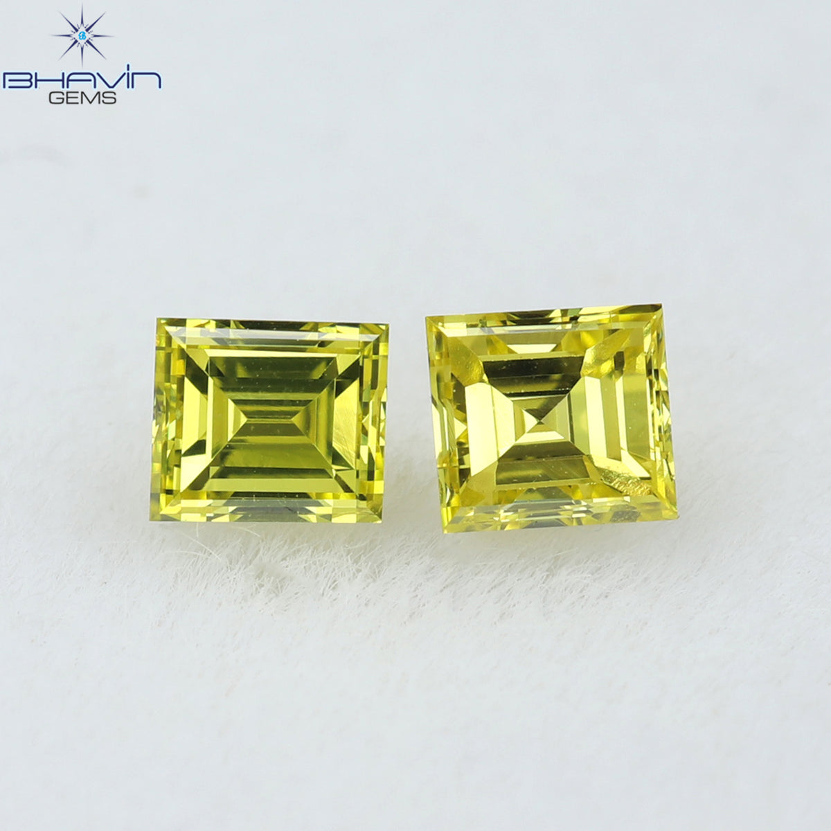 0.21 CT/2 Pcs Natural Square Cut Diamond Enhanced Yellow Color Clarity VS1 (2.62 MM)