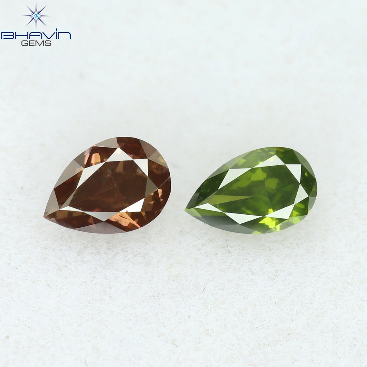 0.21 CT/2 ピース ペアシェイプ ナチュラル ダイヤモンド ミックス カラー VS2 クラリティ (3.85 MM)
