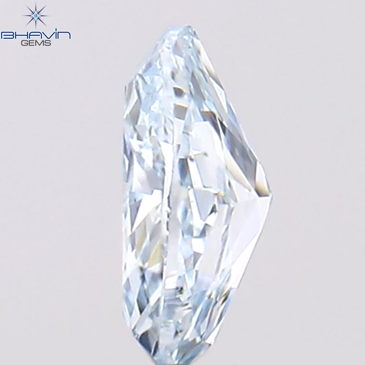 0.37 CT オーバル シェイプ ナチュラル ダイヤモンド グリーンがかったブルー カラー SI1 クラリティ (5.36 MM)