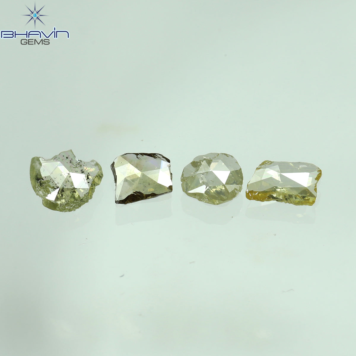 0.51 CT/4 ピース ローズカット ポルキ シェイプ ナチュラル ダイヤモンド ファンシー カラー I2 クラリティ (4.76 MM)