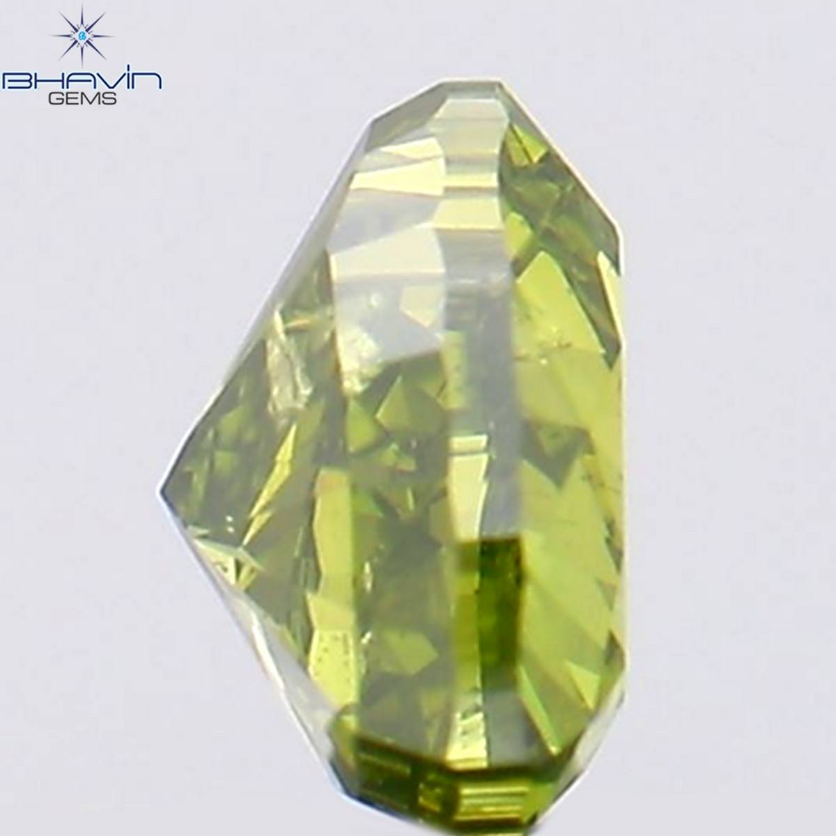 0.32 CT ハート シェイプ ナチュラル ダイヤモンド グリーン カラー SI2 クラリティ (4.00 MM)