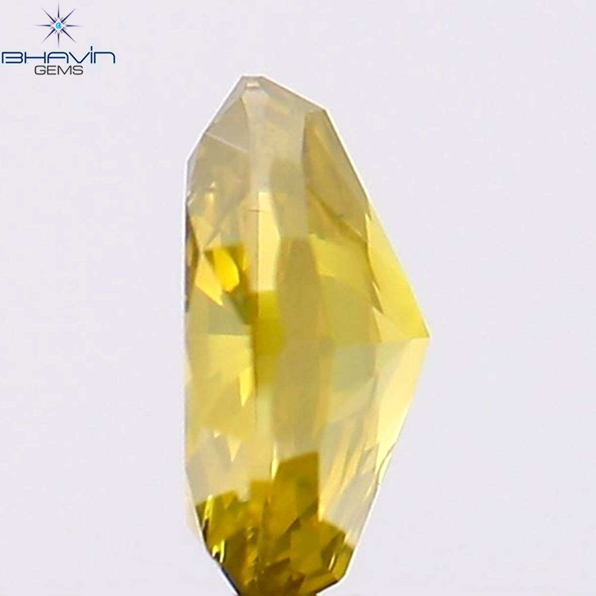 0.30 CT オーバルシェイプ ナチュラル ダイヤモンド イエロー カラー SI2 クラリティ (4.70 MM)