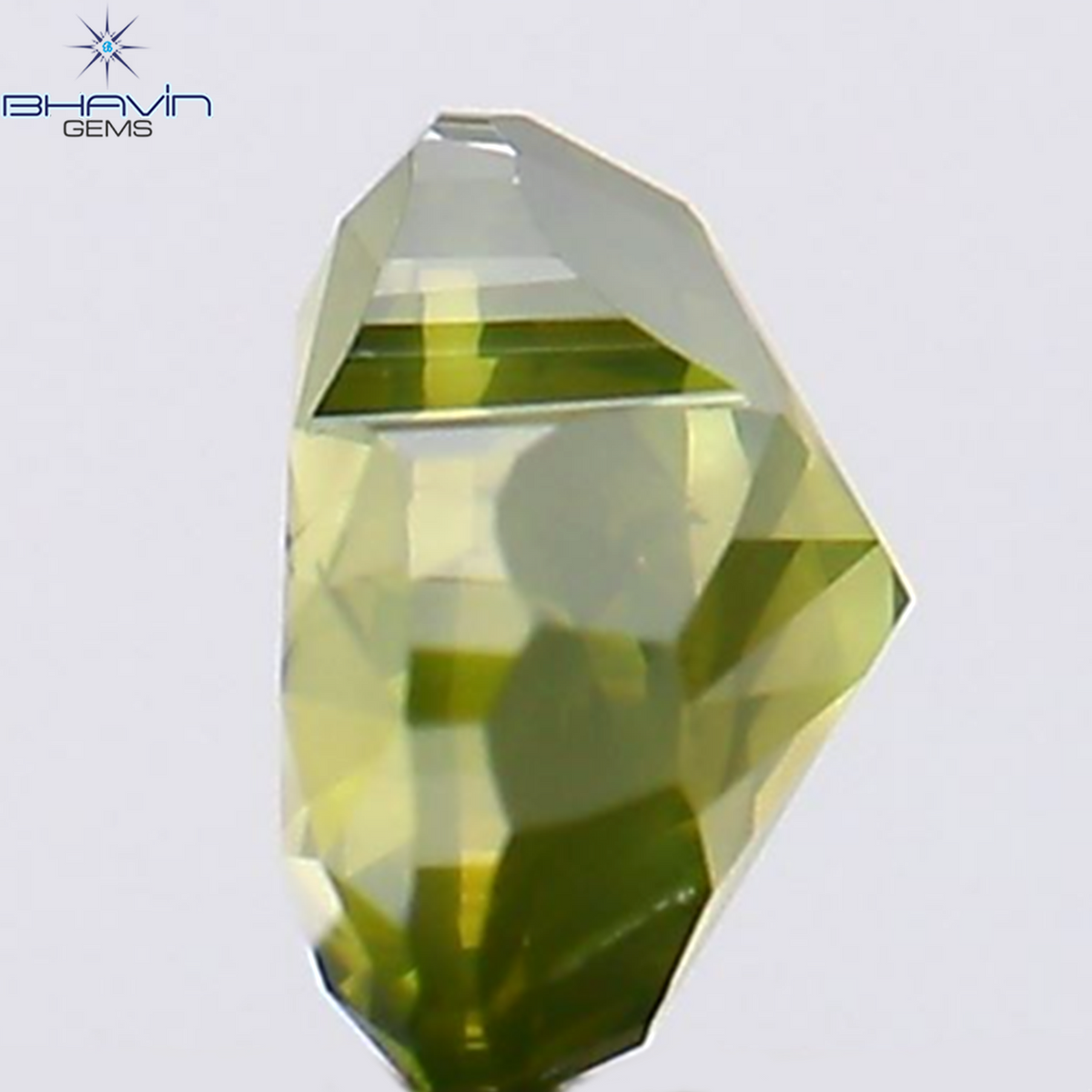 0.31 CT ハート シェイプ ナチュラル ダイヤモンド グリーン カラー SI2 クラリティ (4.33 MM)