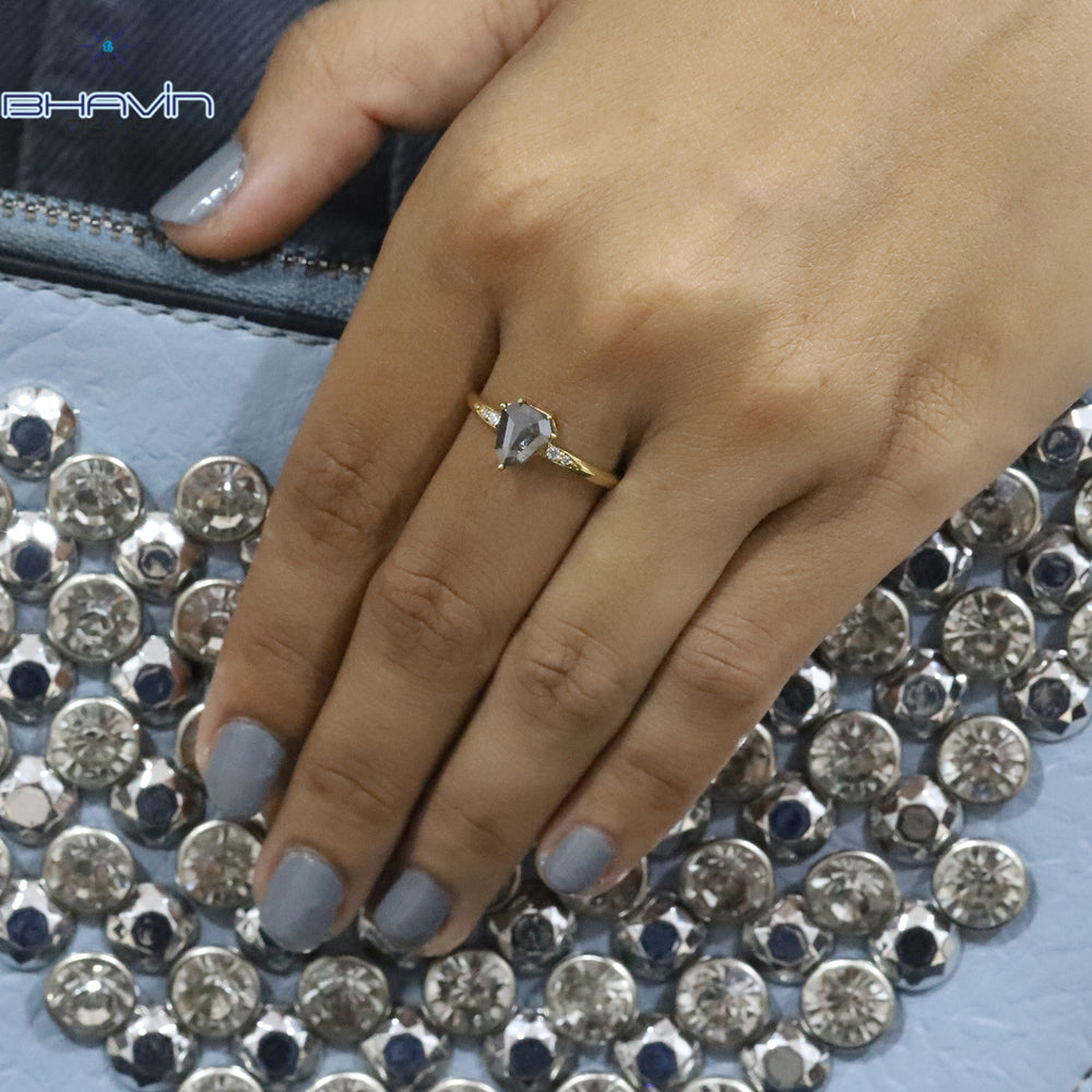 シールド ダイヤモンド, 天然ダイヤモンド リング, ソルト アンド ペッパー ダイヤモンド, ゴールド リング, 婚約指輪, 結婚指輪, ダイヤモンド リング