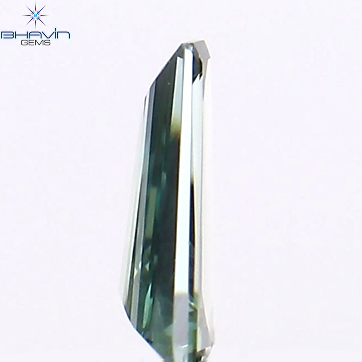 0.11 CT Natural Baguette Diamond Enhanced Green Color Clarity VS2 (4.45 MM)