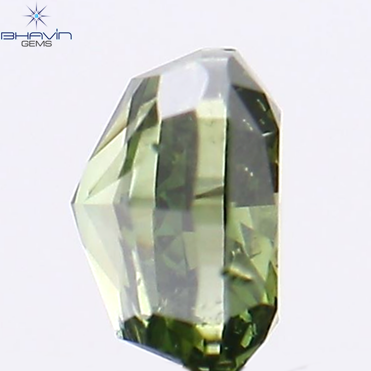 0.28 CT クッション シェイプ ナチュラル ルース ダイヤモンド 強化グリーン カラー SI2 クラリティ (3.68 MM)
