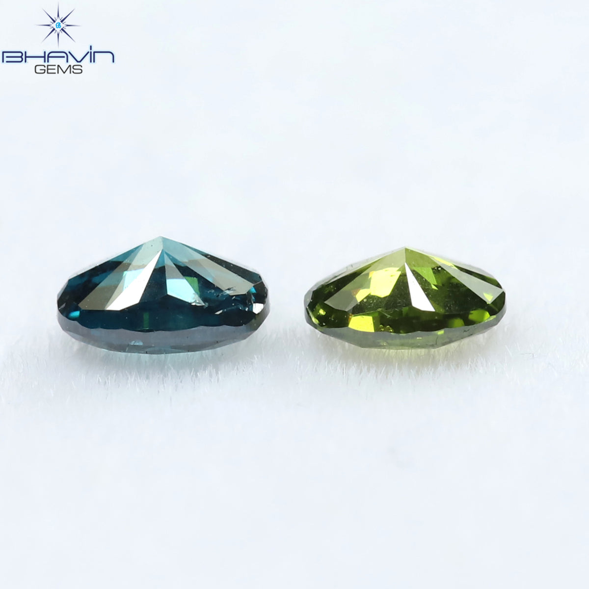 0.24 CT/2 Pcs Natural Oval Diamond Enhanced Mix Color Clarity SI1 (3.60 MM)